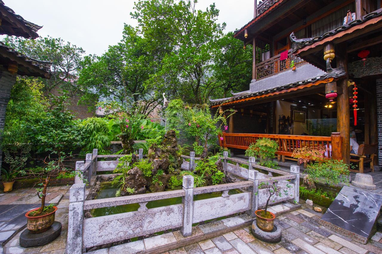 Отель Yangshuo Scenic Mountain Retreat Экстерьер фото