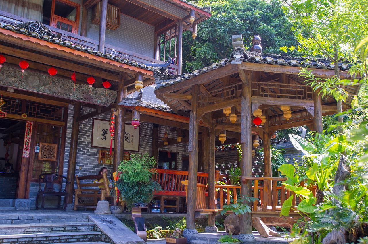Отель Yangshuo Scenic Mountain Retreat Экстерьер фото